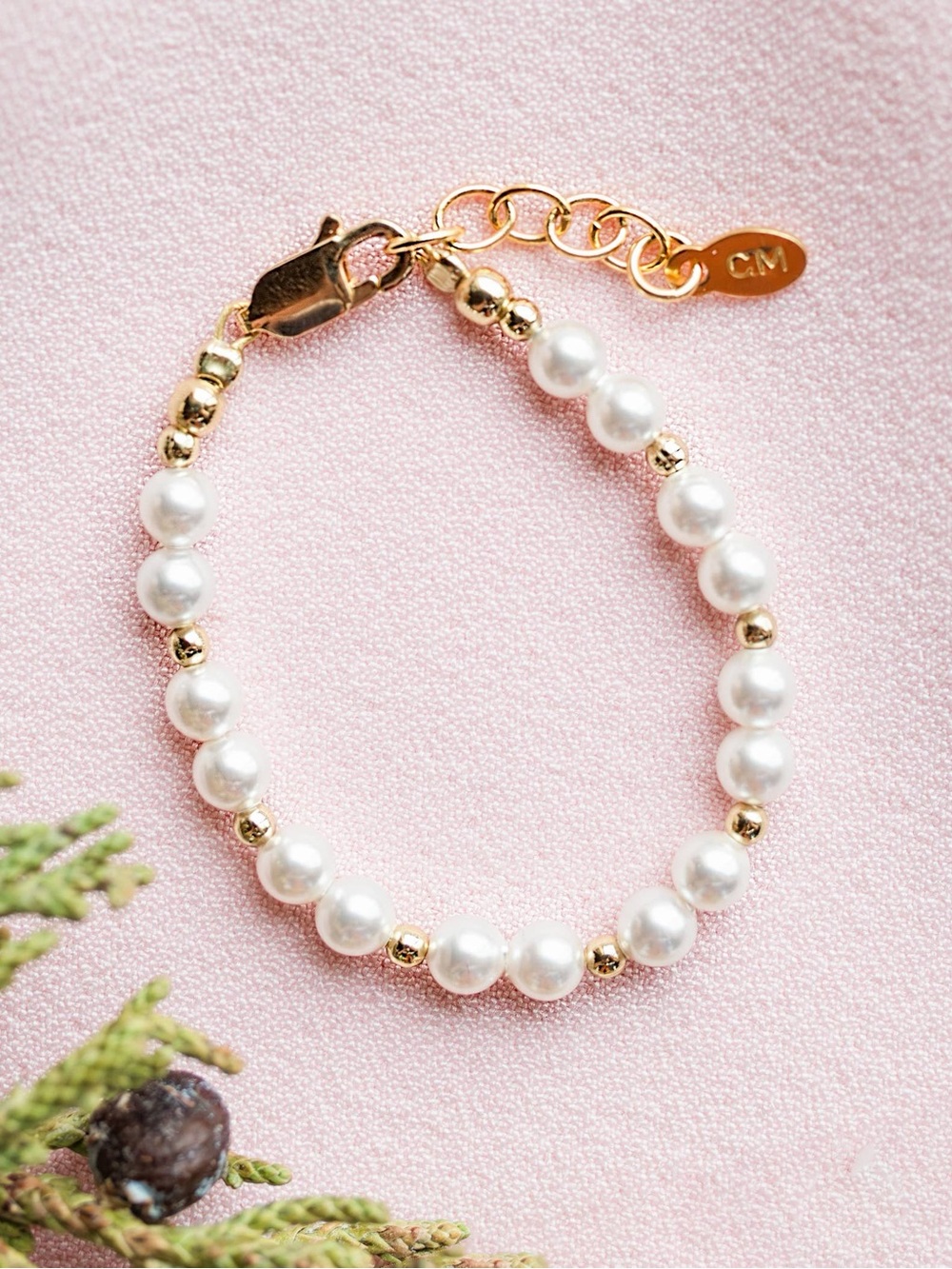 Cherished Moments Girls 14K Gold-Plated Pearl Baby Bracelet Small 0-12m